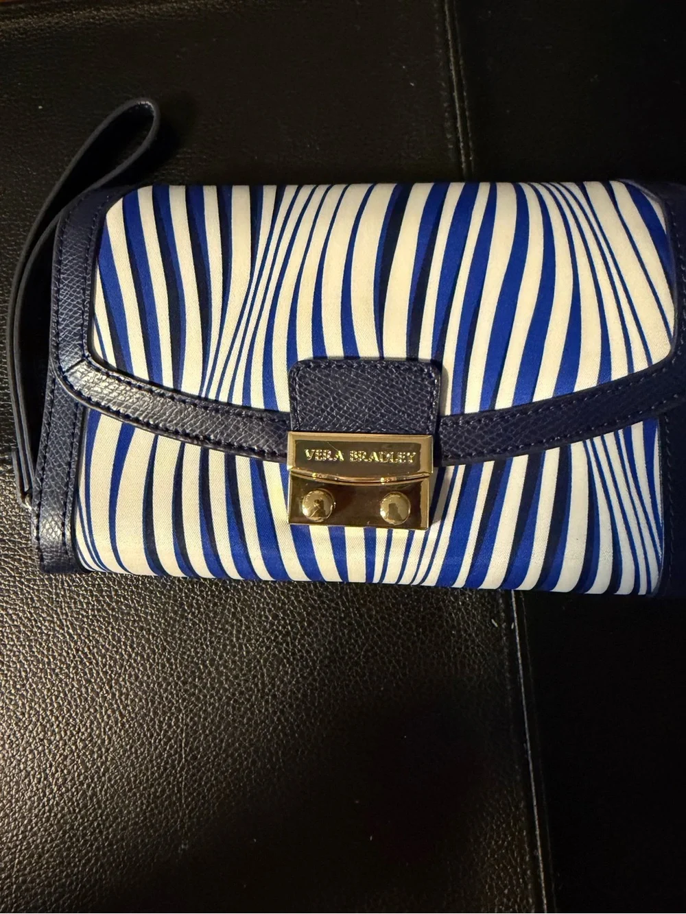 Vera Bradley compact wristlet